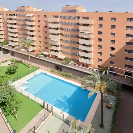 Holidays2Malaga Heroe De Sostoa Con Piscina Junto Estacion Ave Y Playa Exterior photo